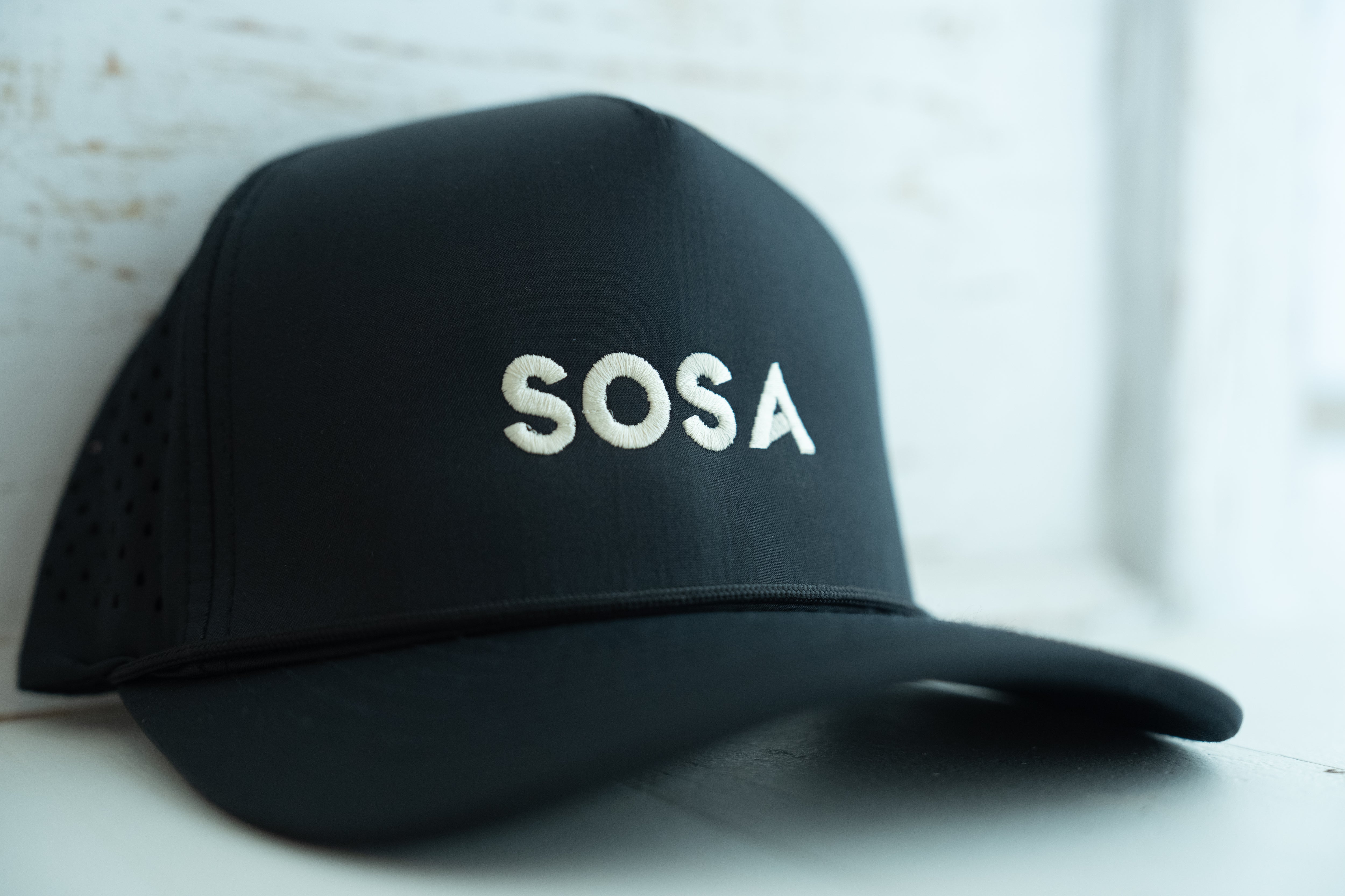 SOSA Mesh Snapback - Black